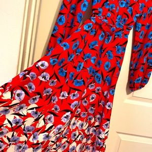 Beautiful blue flowers print dress 🦋♥️